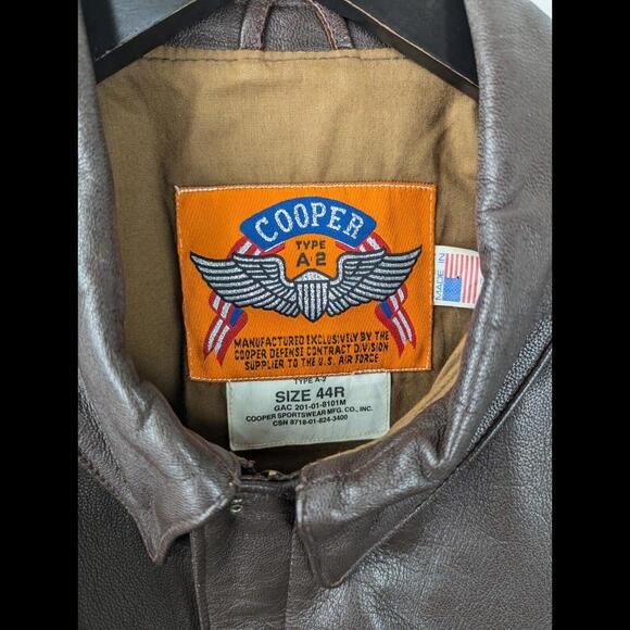 [SOLD] VTG COOPER SPORTSWEAR Sz 44R A-2 Flight Bomber Jacket Brown Goatskin - Picture 3 of 10